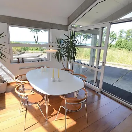 펜션 Lovely Home In Farso With House A Panoramic View